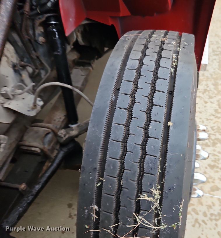 image for item EI3970 1993 International  4900 pumper fire truck