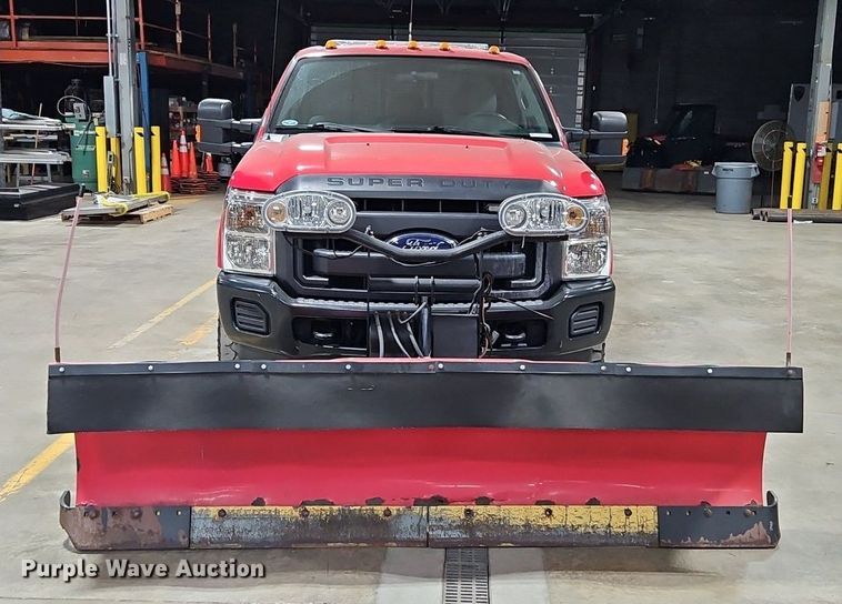 image for item EI8221 2012 Ford F350 Super Duty Crew Cab pickup truck