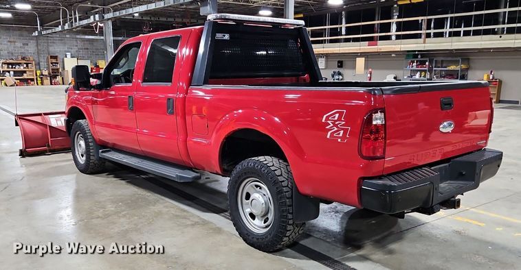 image for item EI8221 2012 Ford F350 Super Duty Crew Cab pickup truck