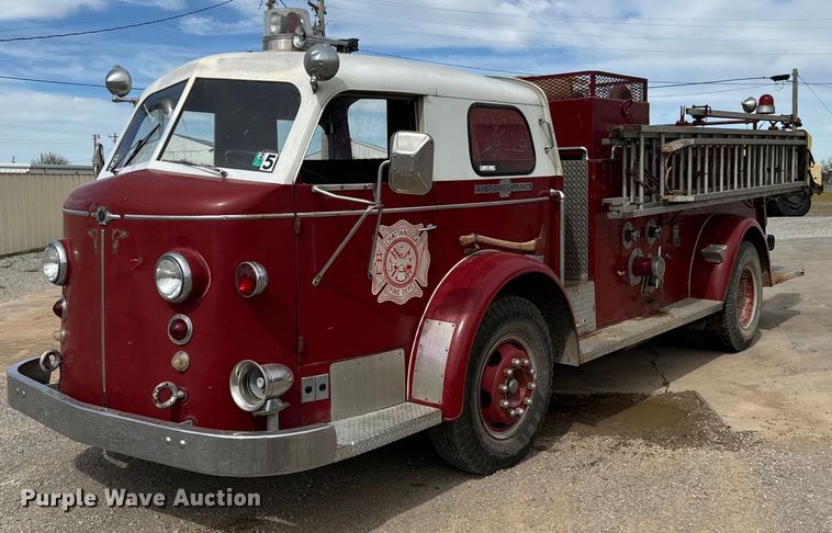 image for item EJ0321 1952 American-LaFrance  pumper fire truck