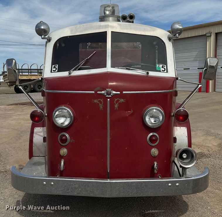 image for item EJ0321 1952 American-LaFrance  pumper fire truck