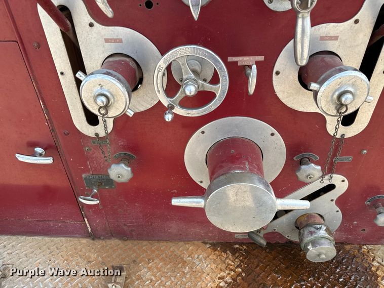 image for item EJ0321 1952 American-LaFrance  pumper fire truck