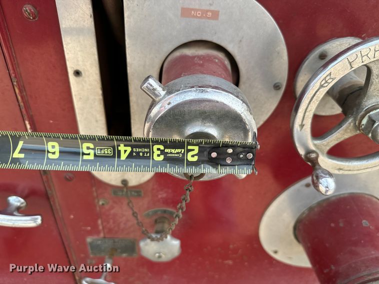 image for item EJ0321 1952 American-LaFrance  pumper fire truck