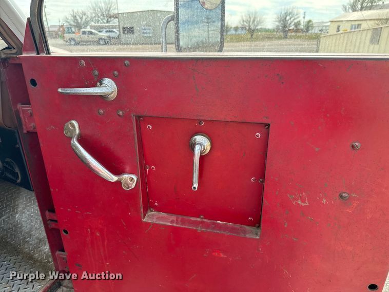 image for item EJ0321 1952 American-LaFrance  pumper fire truck