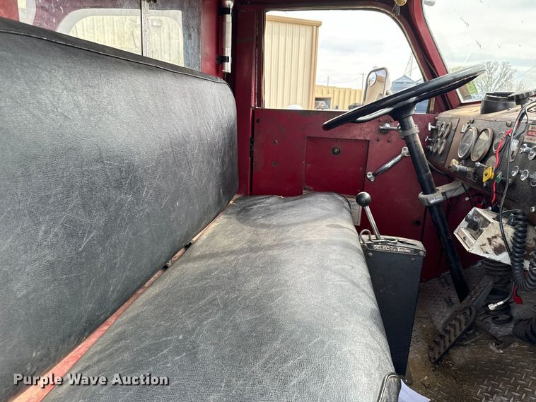 image for item EJ0321 1952 American-LaFrance  pumper fire truck