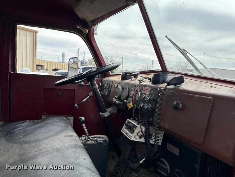 image for item EJ0321 1952 American-LaFrance  pumper fire truck