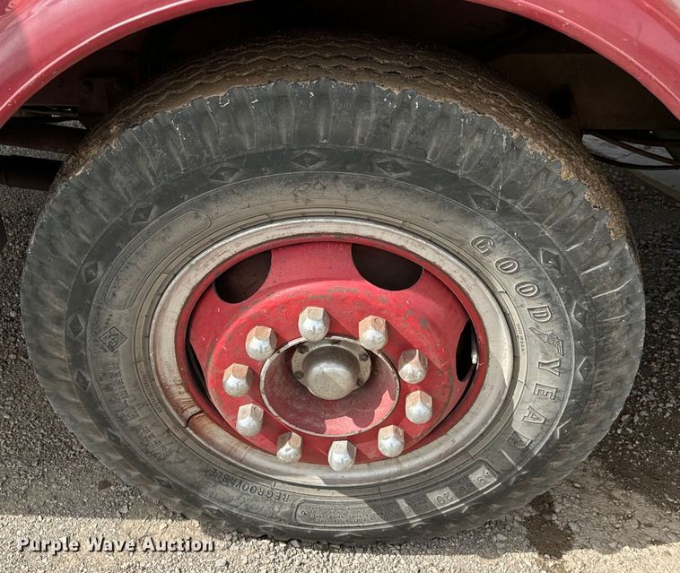 image for item EJ0321 1952 American-LaFrance  pumper fire truck