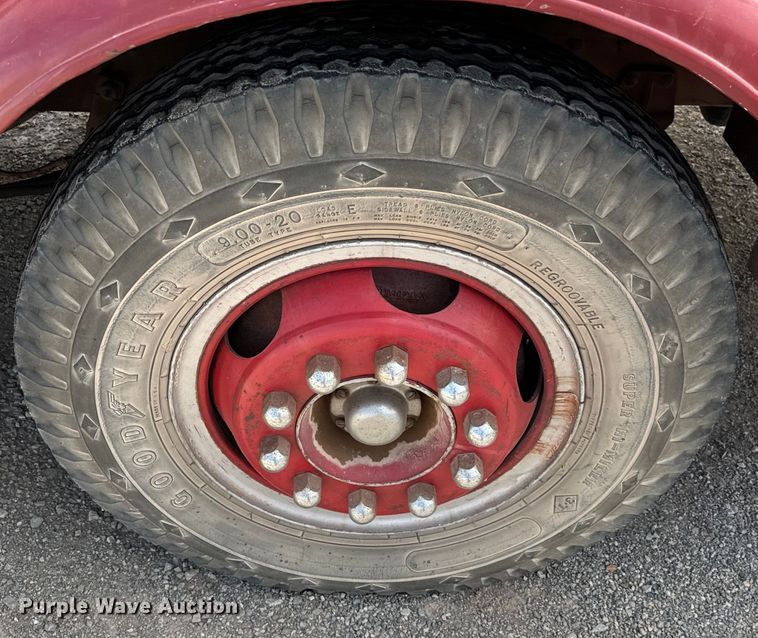 image for item EJ0321 1952 American-LaFrance  pumper fire truck