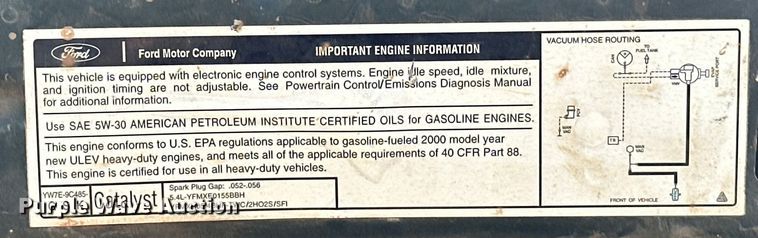 image for item EJ4471 2000 Ford F250 Super Duty SuperCab flatbed pickup truck