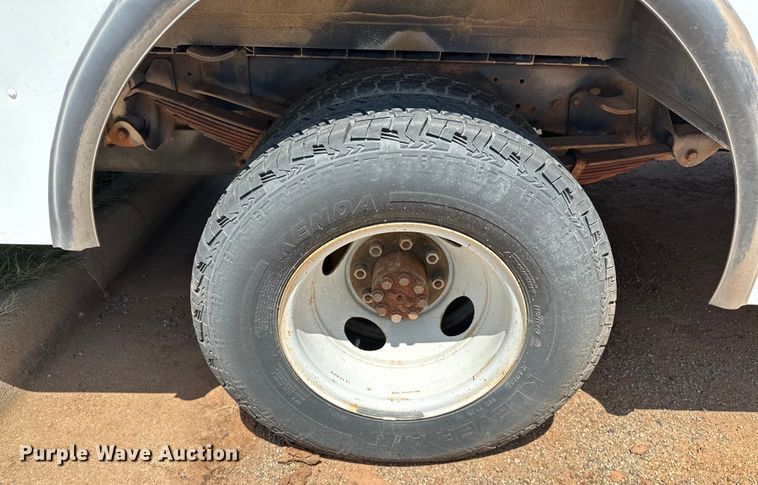 image for item EJ4475 1999 Chevrolet  delivery truck