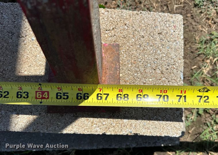 image for item EJ8861 (2) fuel tanks