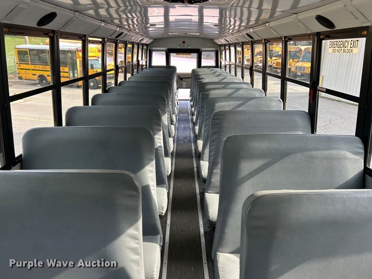 image for item EK3046 2014 Thomas Built Saf-T-Liner C2 school bus