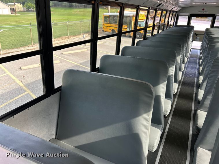 image for item EK3046 2014 Thomas Built Saf-T-Liner C2 school bus