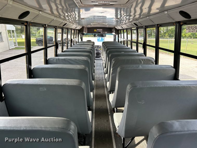 image for item EK3046 2014 Thomas Built Saf-T-Liner C2 school bus