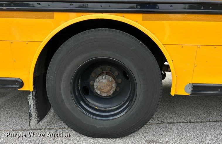 image for item EK3046 2014 Thomas Built Saf-T-Liner C2 school bus