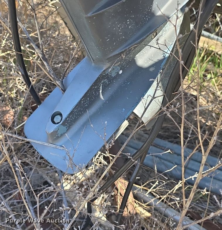 image for item EK6151 (4) boat motors