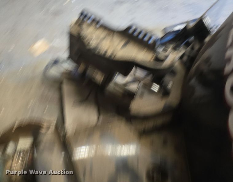 image for item EK6151 (4) boat motors