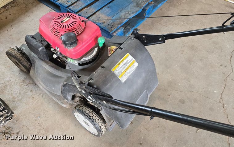 image for item EK6328 Lawn equipment 