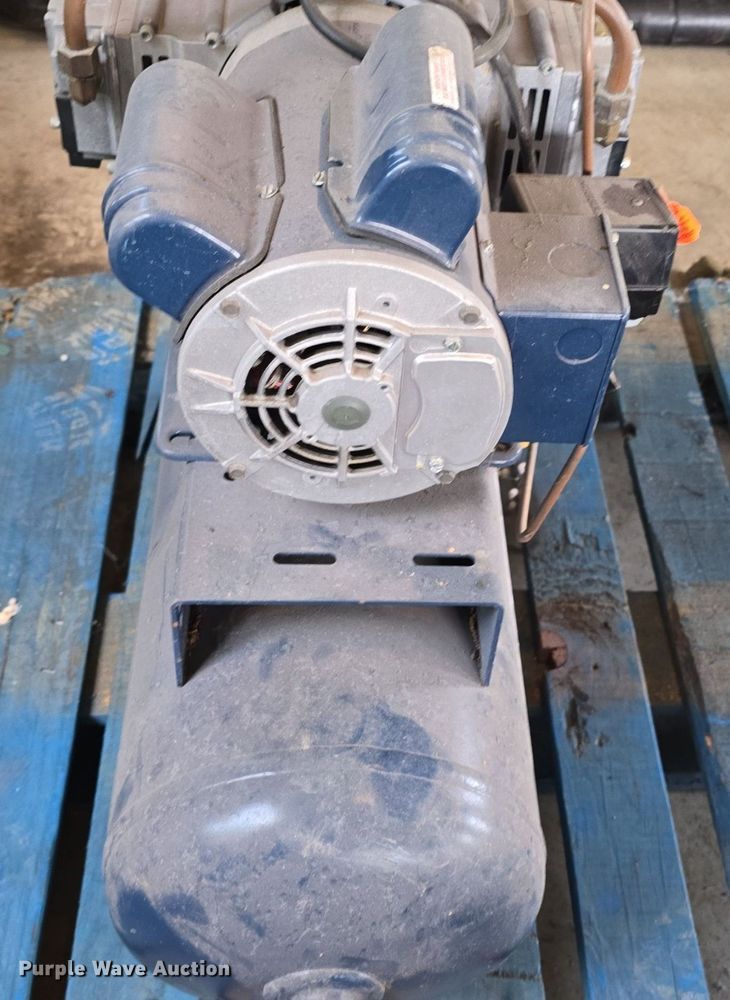 image for item EK6328 Lawn equipment 