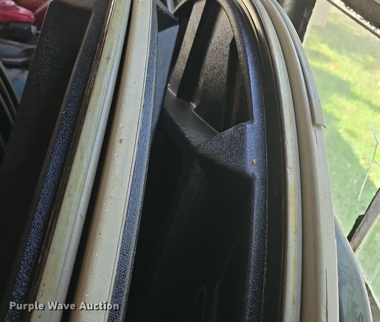 image for item EK6329 (16) round tables