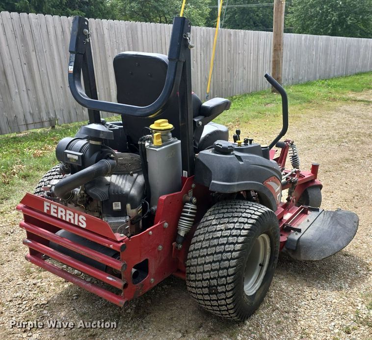 image for item EK6332 Ferris IS 3200Z ZTR lawn mower