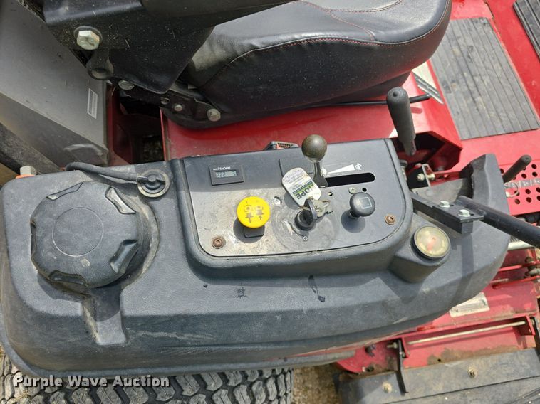 image for item EK6332 Ferris IS 3200Z ZTR lawn mower