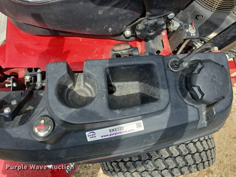 image for item EK6332 Ferris IS 3200Z ZTR lawn mower
