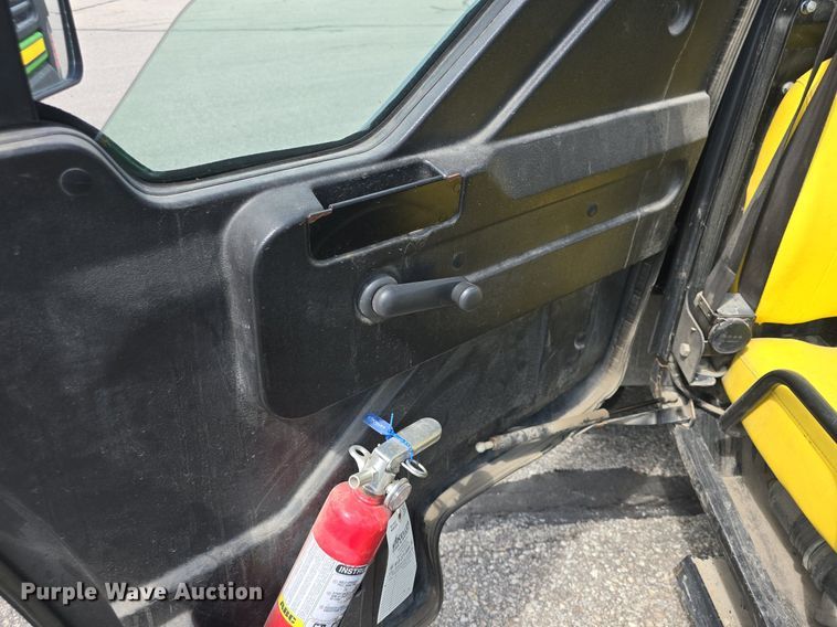 image for item EK6349 2019 John Deere  HPX615E utility vehicle