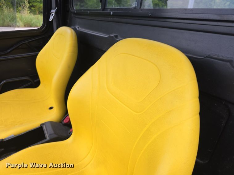 image for item EK6351 2013 John Deere  625i utility vehicle