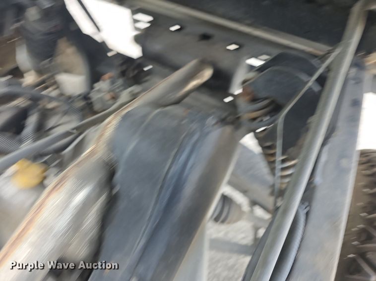 image for item EK6351 2013 John Deere  625i utility vehicle