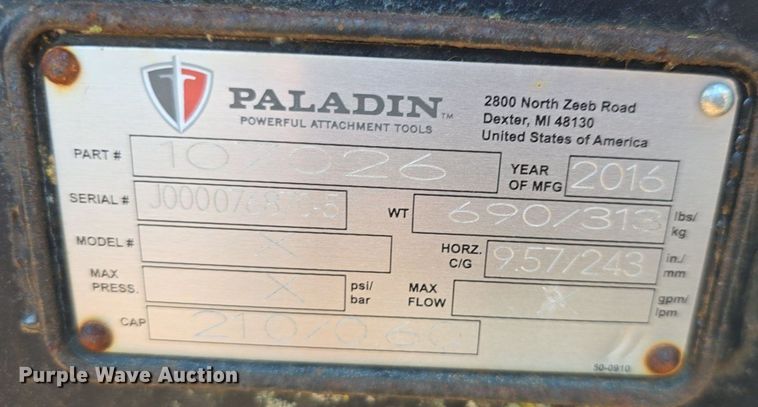 image for item EK6352 2016 Paladin skid steer bucket