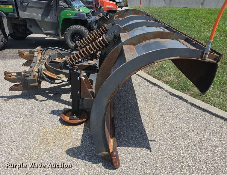 image for item EK6354 Henke snow plow