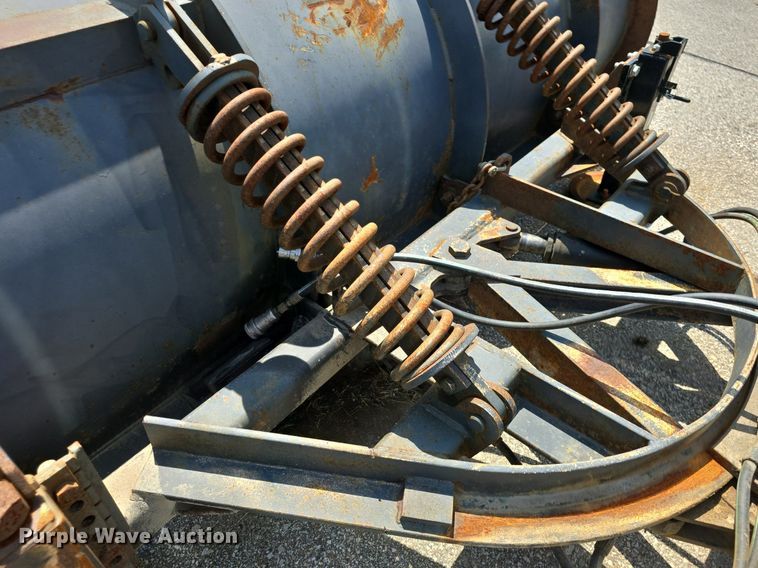 image for item EK6354 Henke snow plow