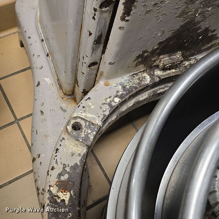 image for item EK6361 Restaurant equipment