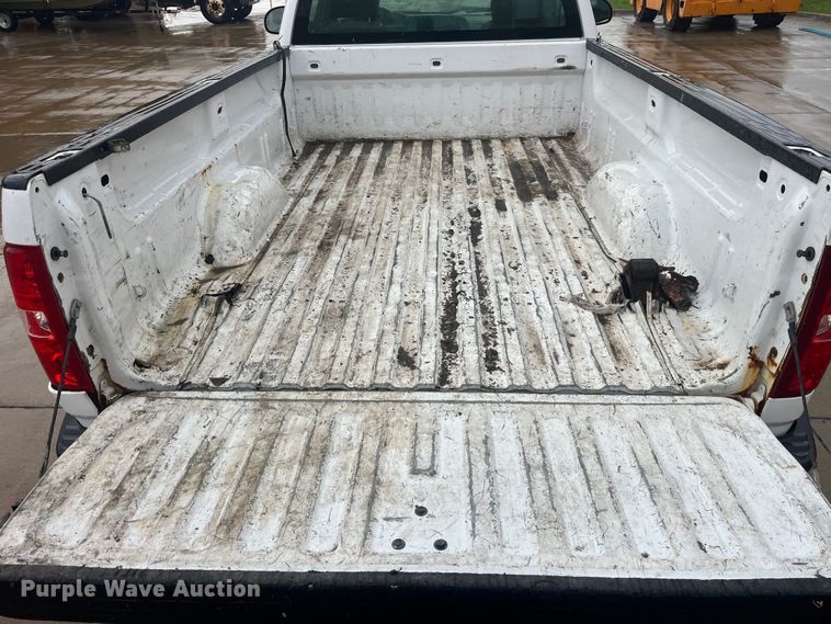 image for item EK8926 2008 Chevrolet Silverado 1500 pickup truck