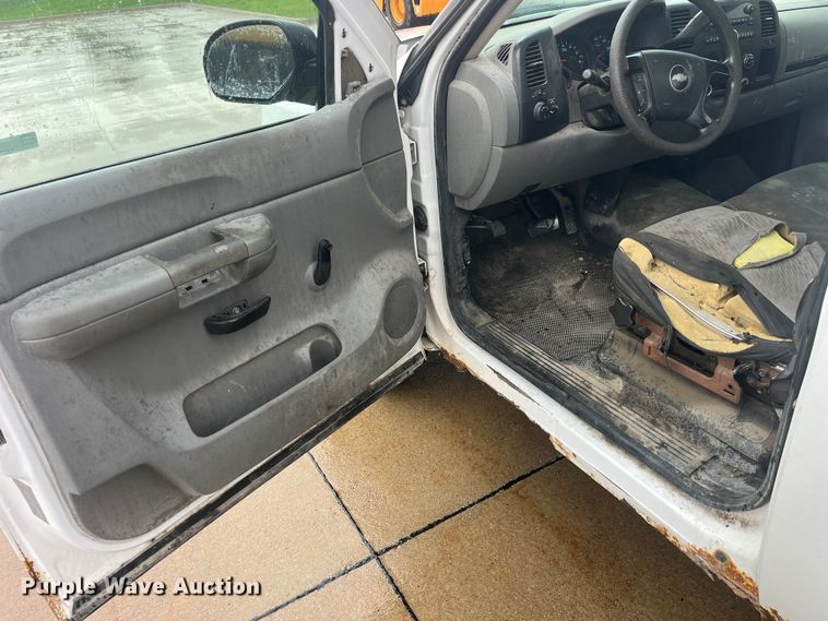 image for item EK8926 2008 Chevrolet Silverado 1500 pickup truck