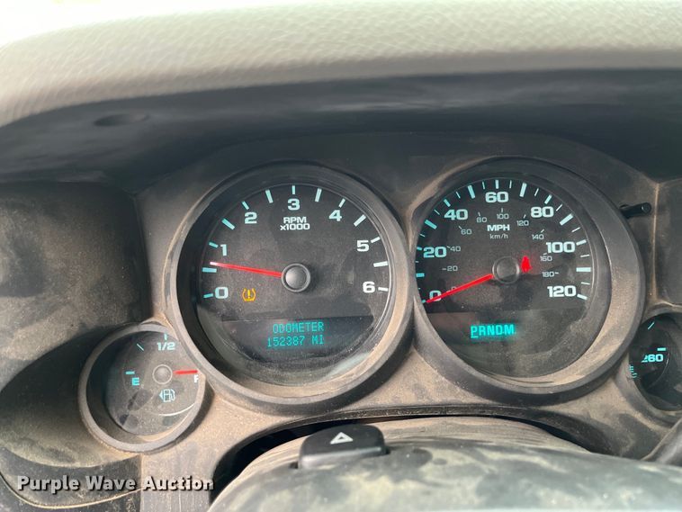 image for item EL8993 2011 Chevrolet Silverado 1500 Ext. Cab pickup truck