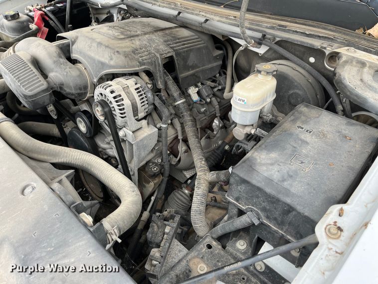 image for item EL8993 2011 Chevrolet Silverado 1500 Ext. Cab pickup truck