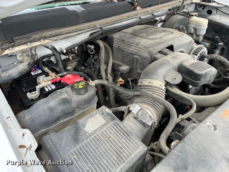 image for item EL8993 2011 Chevrolet Silverado 1500 Ext. Cab pickup truck