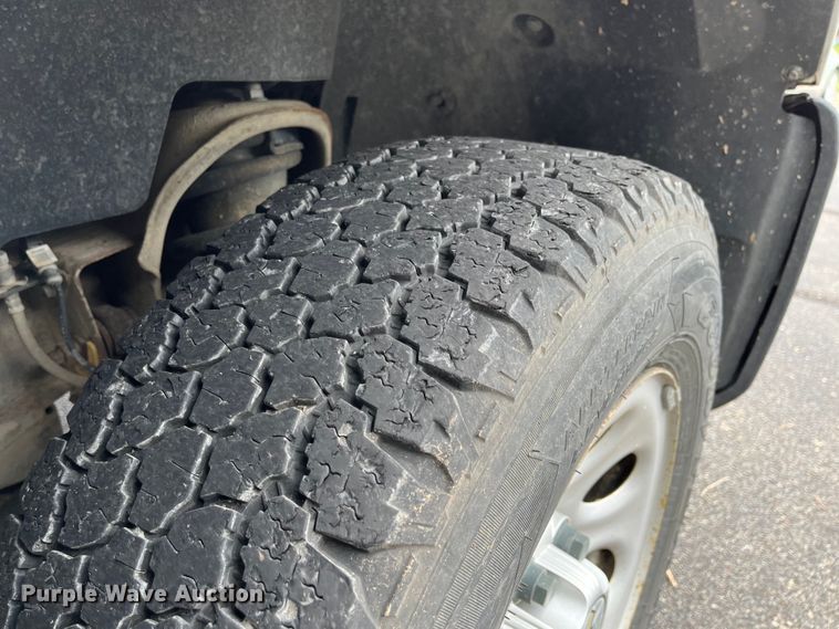 image for item EL8993 2011 Chevrolet Silverado 1500 Ext. Cab pickup truck