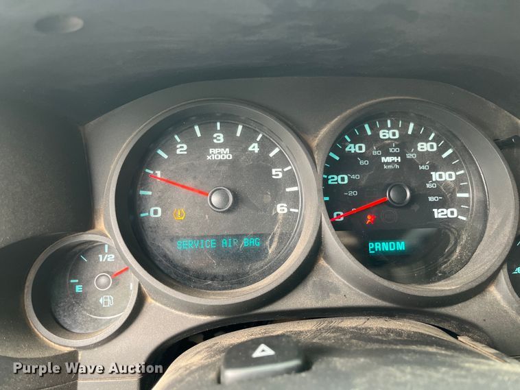 image for item EL8994 2011 Chevrolet Silverado 1500 Ext. Cab pickup truck