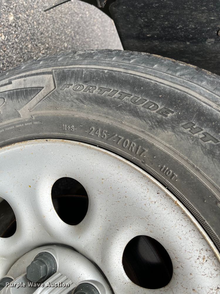 image for item EL8994 2011 Chevrolet Silverado 1500 Ext. Cab pickup truck