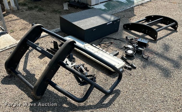 image for item IB9434 Police equipment