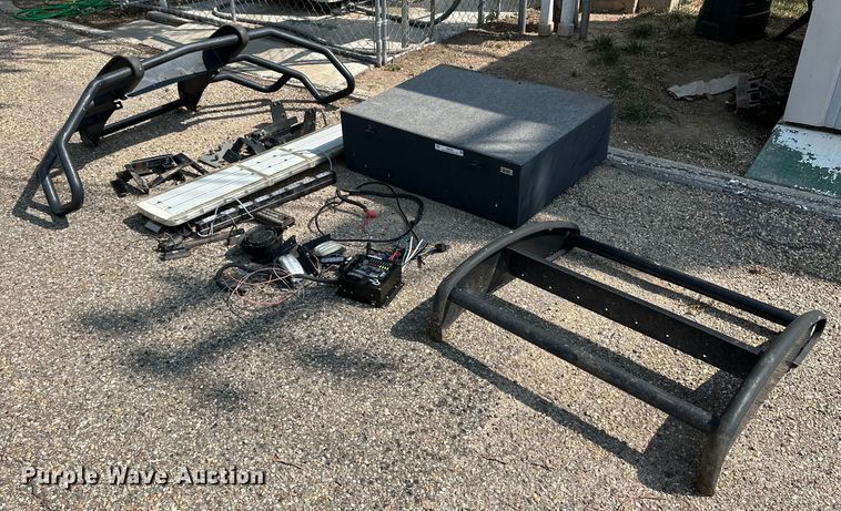 image for item IB9434 Police equipment