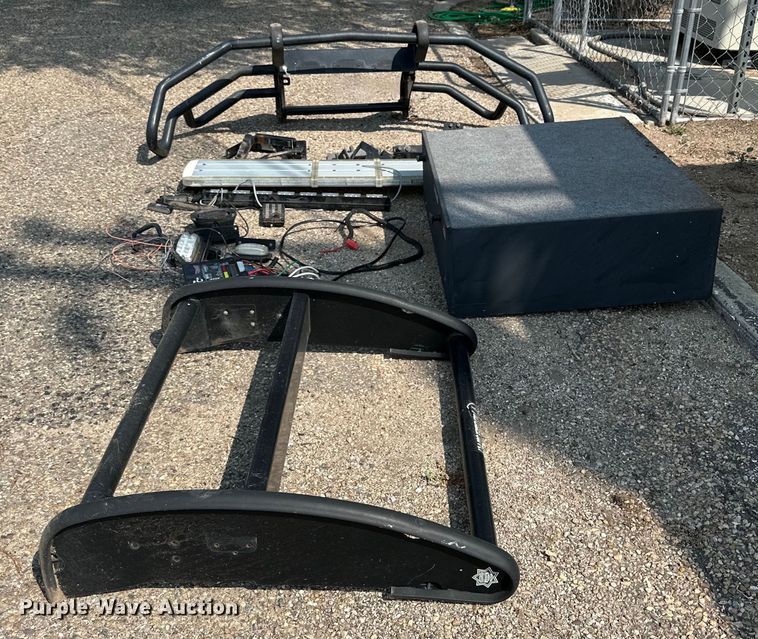 image for item IB9434 Police equipment