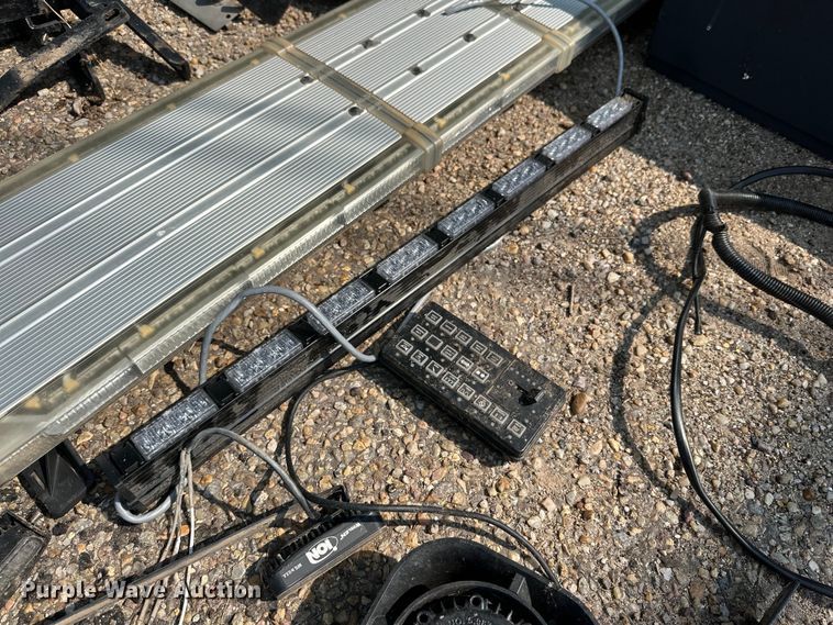 image for item IB9434 Police equipment