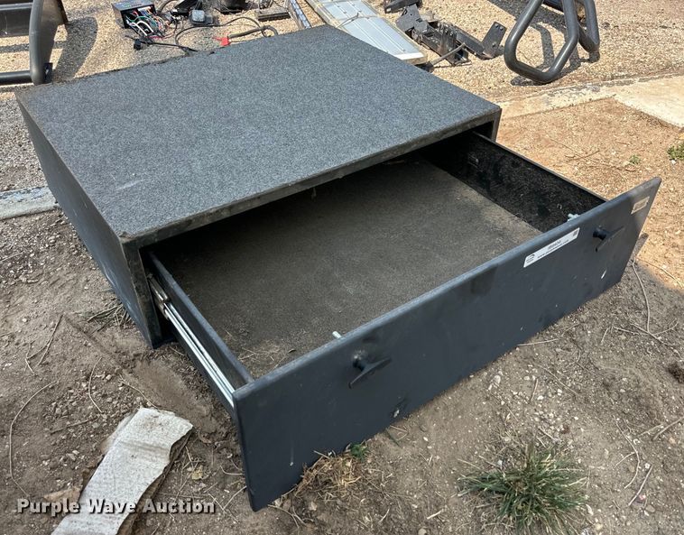 image for item IB9434 Police equipment