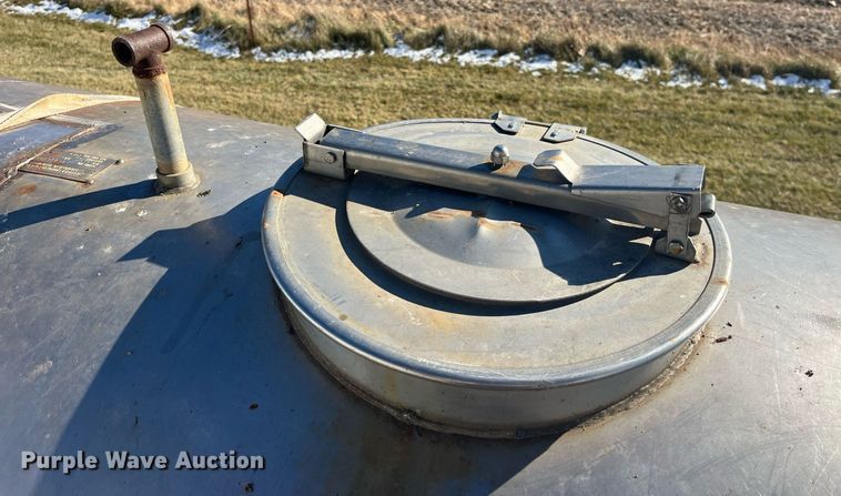 image for item LD9872 Certified Equipment water tank 