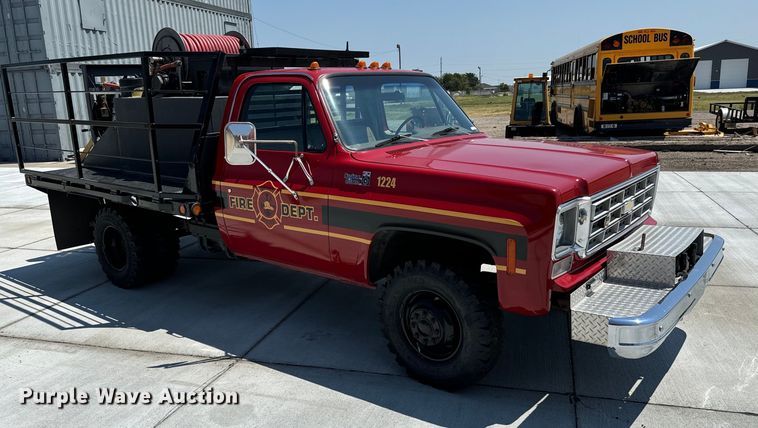 image for item LF9891 1978 Chevrolet Custom Deluxe 30 brush fire truck