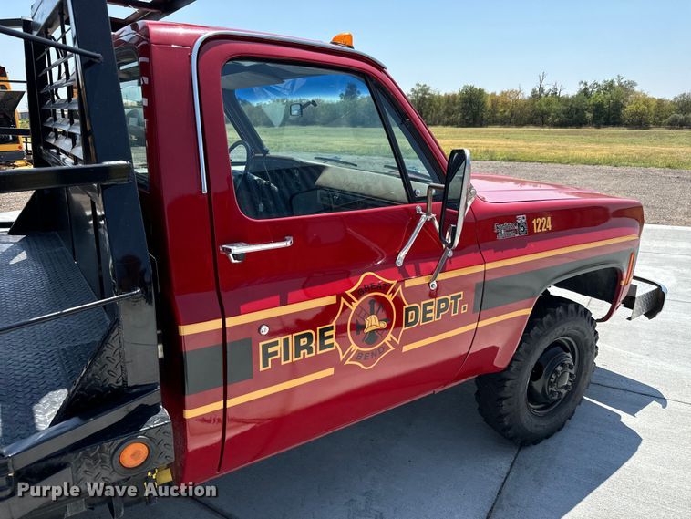 image for item LF9891 1978 Chevrolet Custom Deluxe 30 brush fire truck